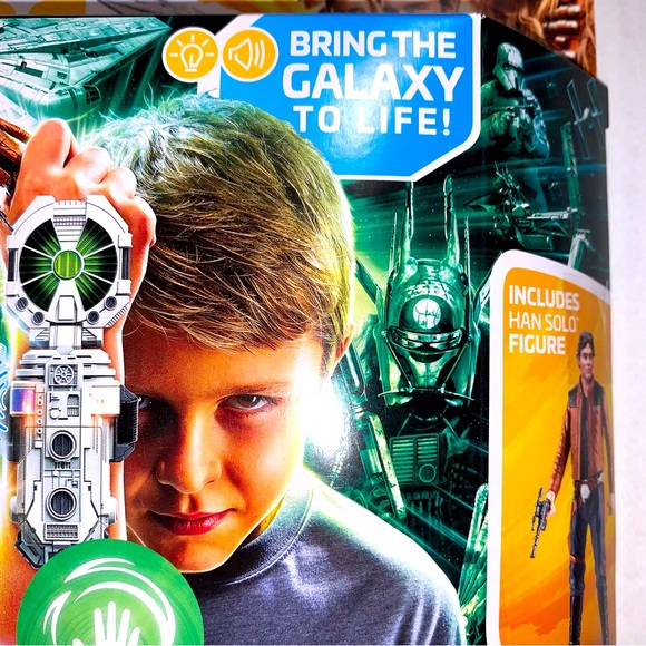 Star Wars Force Link 2.0 Starter Set includes Han Solo Figure - Picture 2 of 8